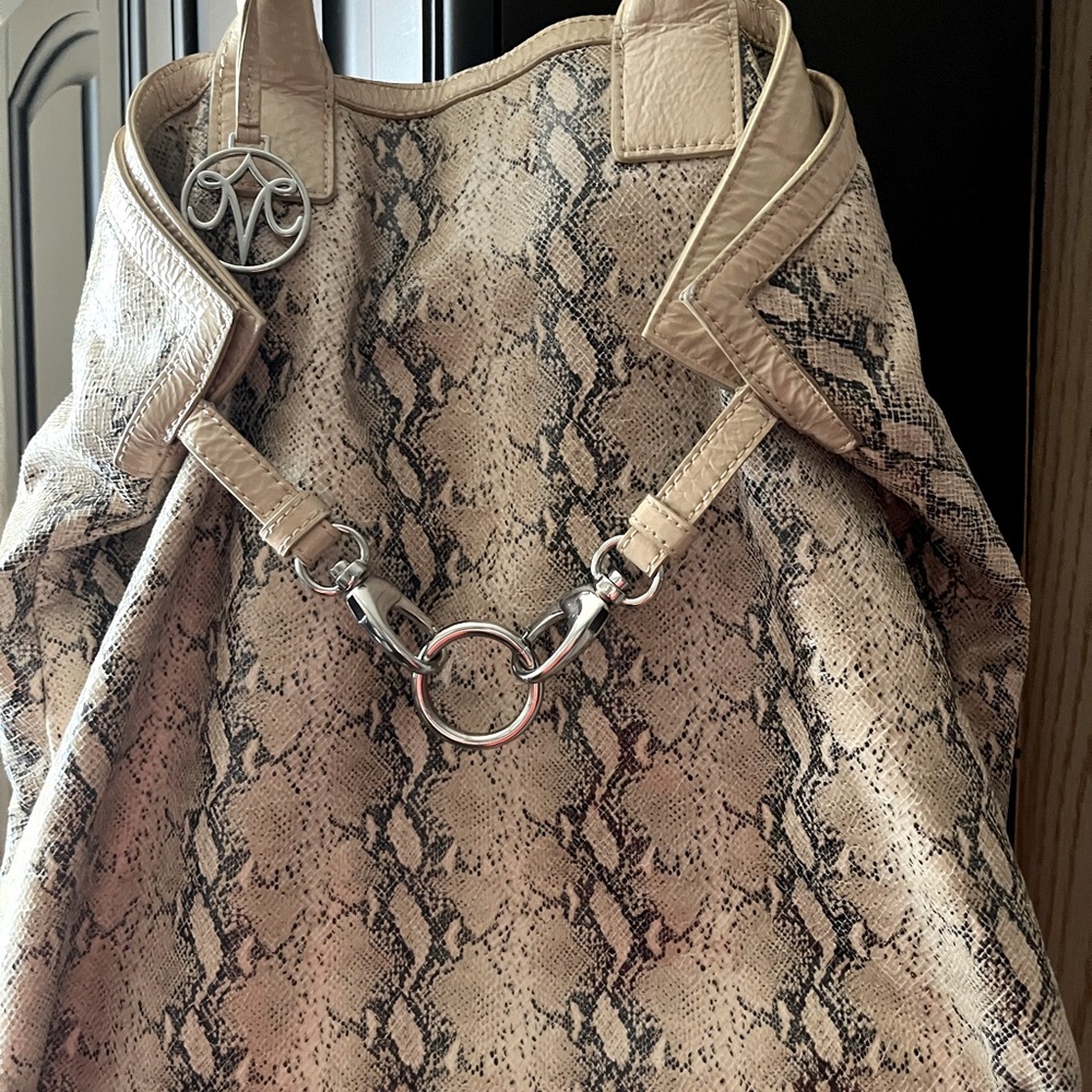 Johnston & Murphy Snakeskin Leather Shoulder Bag